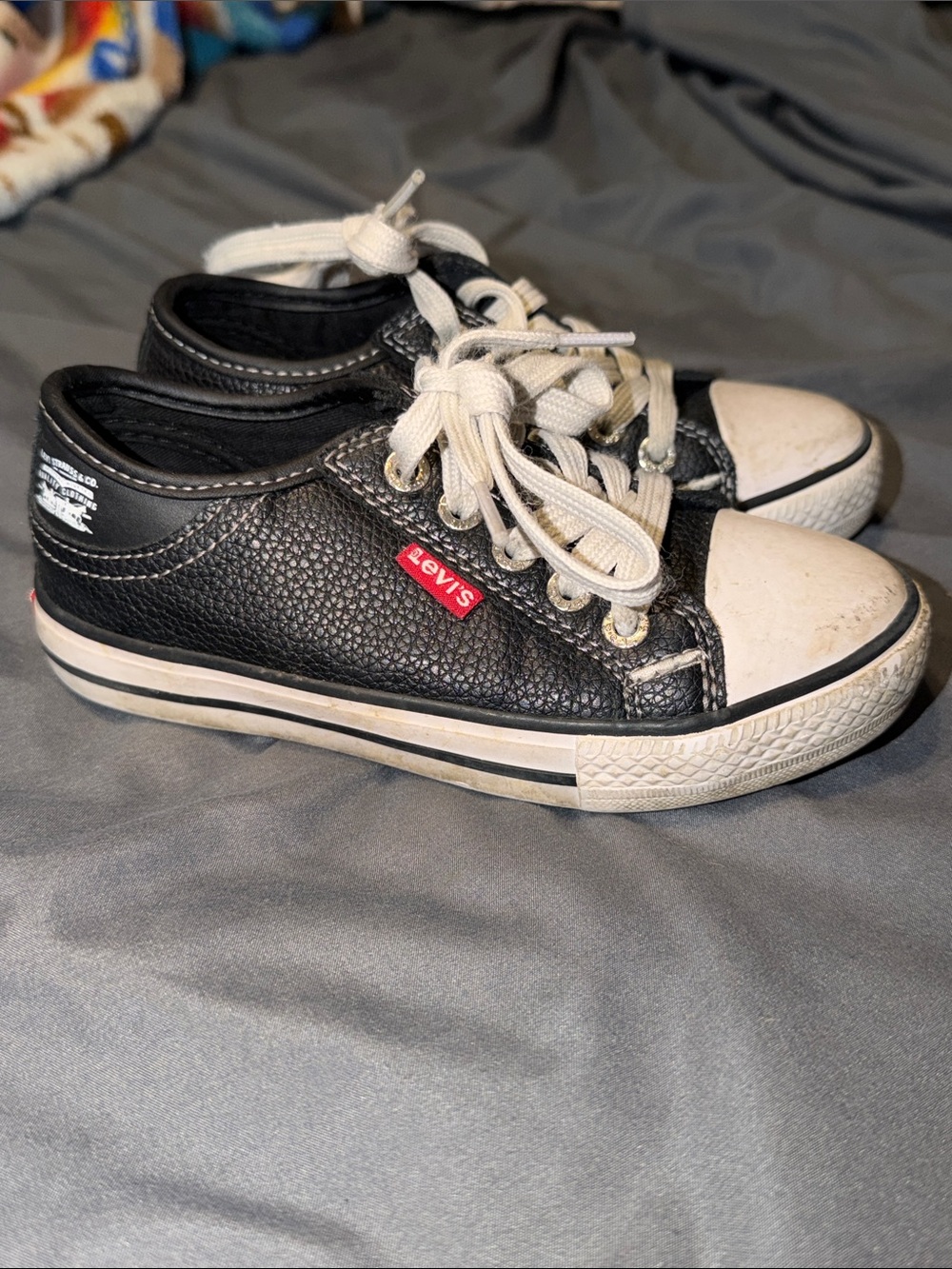 Levi's Kids Black and White Low-Top Sneakers